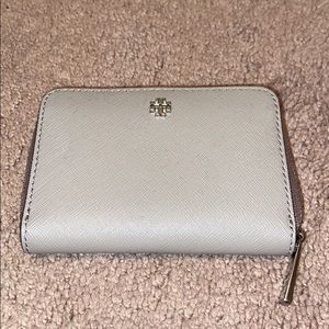 Tory Burch Robinson Coin/Card Wallet-French Gray